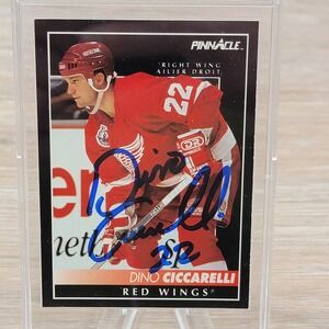 Dino Ciccarelli Signed 1991 92 Pinnacle Hockey Card Detroit Red Wings Autograph